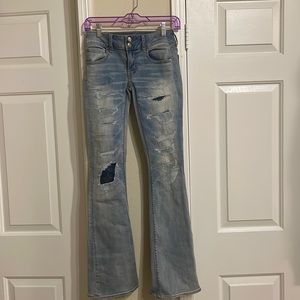 Brand new without tags American Eagle super stretch distressed size 0 jeans